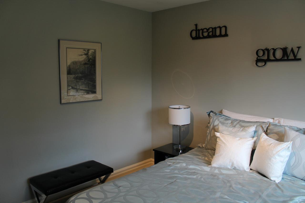 Water'S Edge B & B Oro-Medonte Buitenkant foto