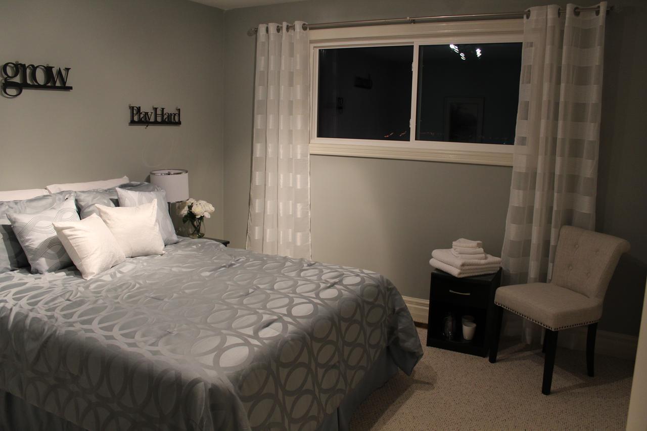 Water'S Edge B & B Oro-Medonte Buitenkant foto