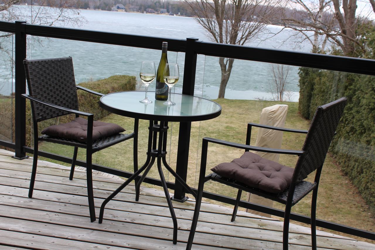 Water'S Edge B & B Oro-Medonte Buitenkant foto